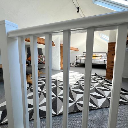 Moreaccom Maisonette 모아캠비 외부 사진