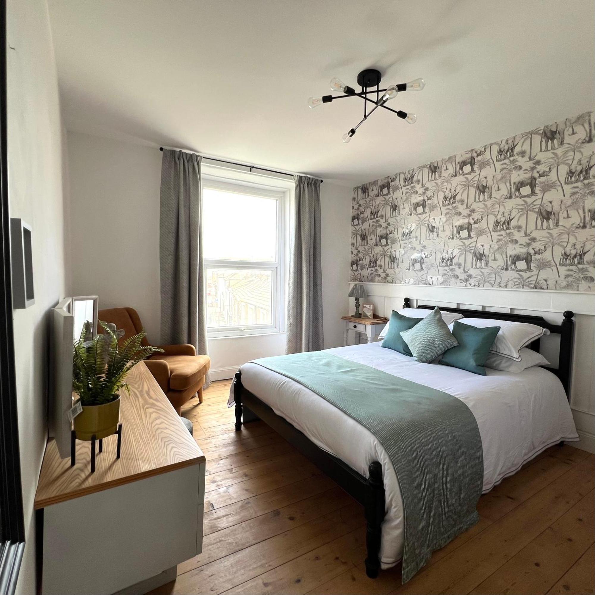 Moreaccom Maisonette 모아캠비 외부 사진